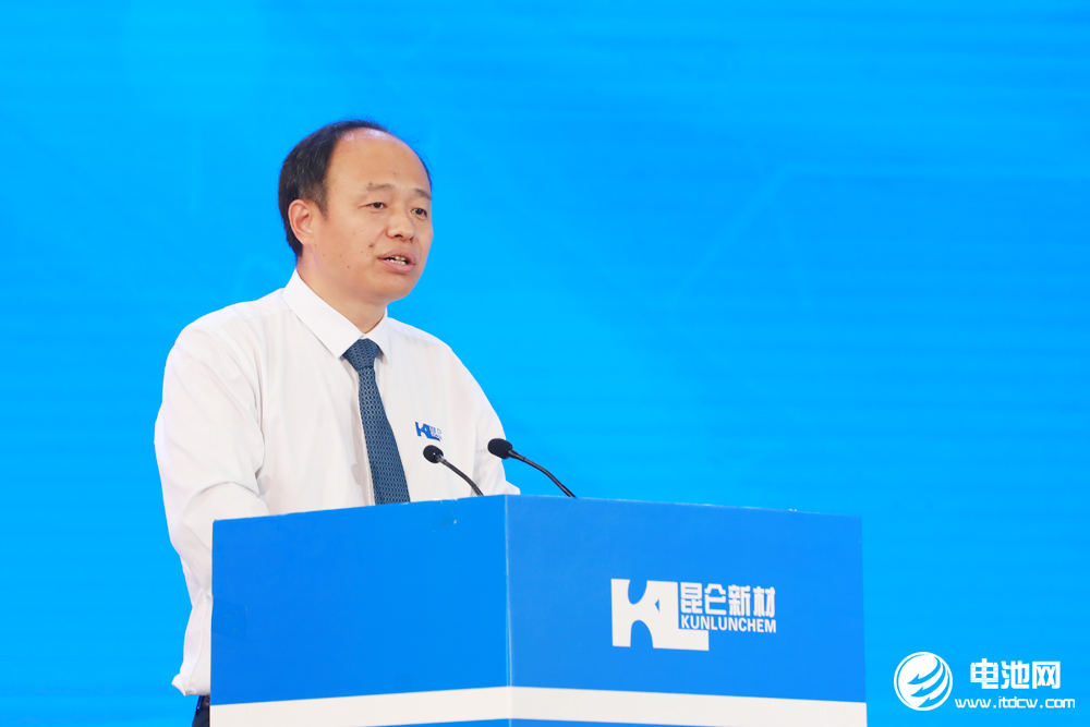 昆侖新材董事長(zhǎng)郭營(yíng)軍