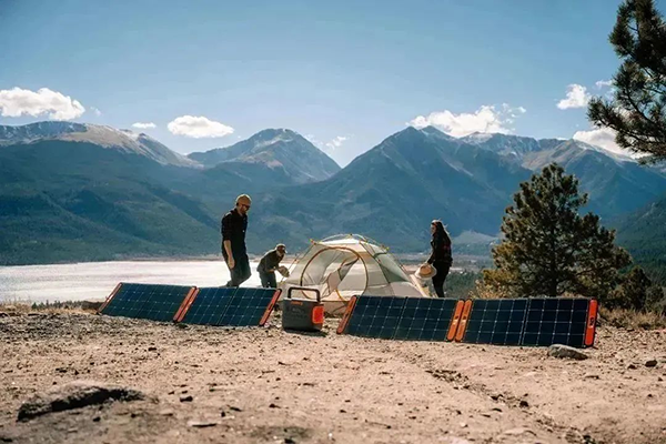 華寶新能旗下Jackery電小二太陽能板全系獲IEC國際權威認證