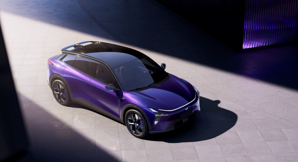 “極越”首款車型電池供應(yīng)商曝光：寧德時(shí)代、蜂巢能源在列