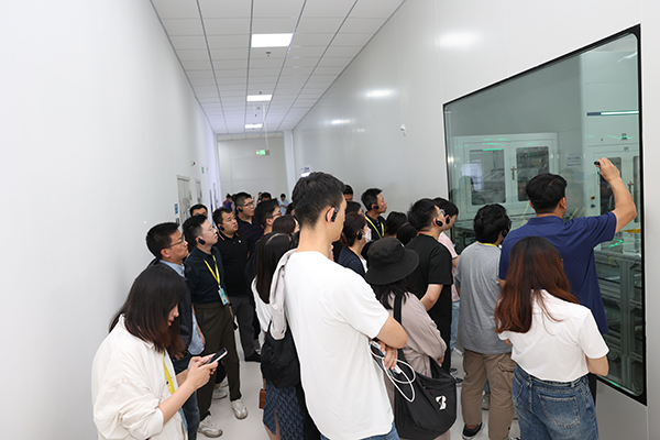 探秘鹽城飛疊短刀基地 解鎖蜂巢能源PHEV市場(chǎng)爆發(fā)密碼 探秘鹽城飛疊短刀基地 解鎖蜂巢能源PHEV市場(chǎng)爆發(fā)密碼