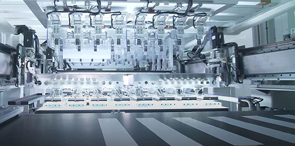 探秘鹽城飛疊短刀基地 解鎖蜂巢能源PHEV市場(chǎng)爆發(fā)密碼 探秘鹽城飛疊短刀基地 解鎖蜂巢能源PHEV市場(chǎng)爆發(fā)密碼