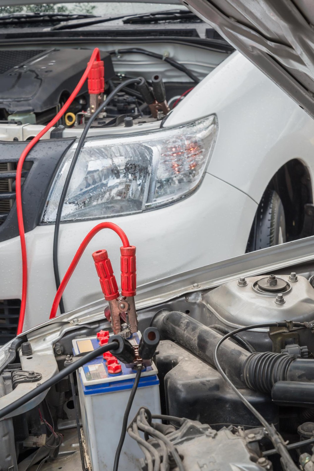 這塊啟動電池成本更高，為何比亞迪還要用？