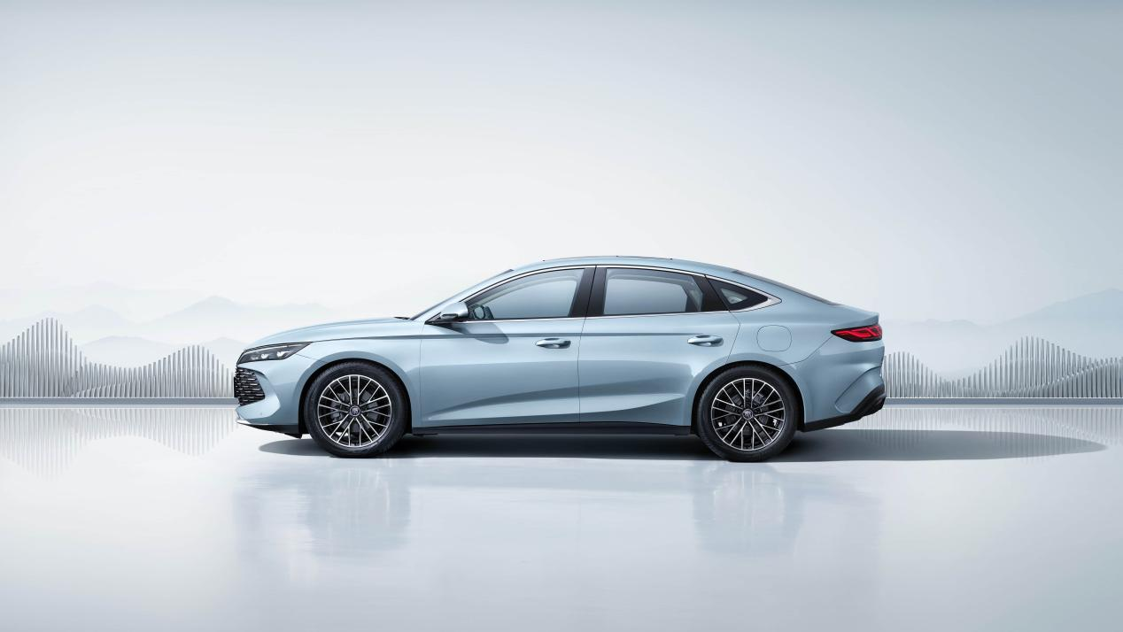 比亞迪,新能源汽車,秦L DM-i