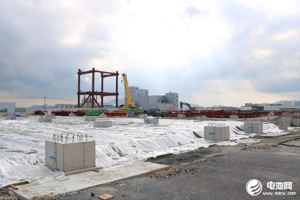 中國電池新能源產(chǎn)業(yè)鏈調(diào)研團(tuán)一行到訪容百科技韓國總部/忠州基地