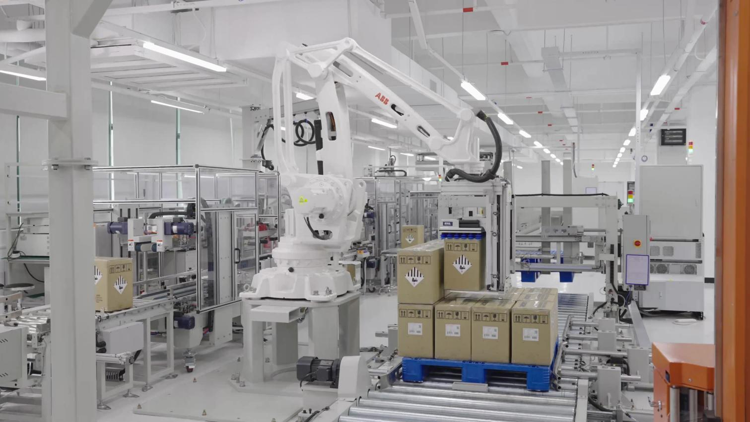 全球銷量突破400萬臺！華寶新能打造世界級綠色儲能品牌