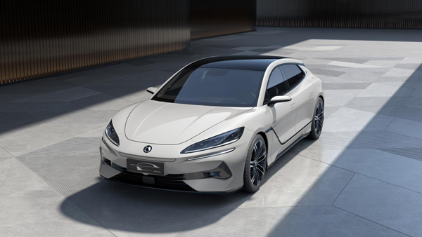 比亞迪方程豹攜手華為乾崑智駕 加速中國智駕技術(shù)向前