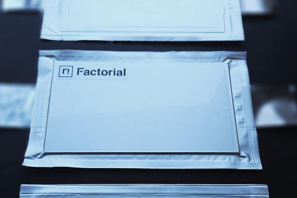 奔馳與這一電池公司合作開發(fā)固態(tài)電池 計劃2030年前投產