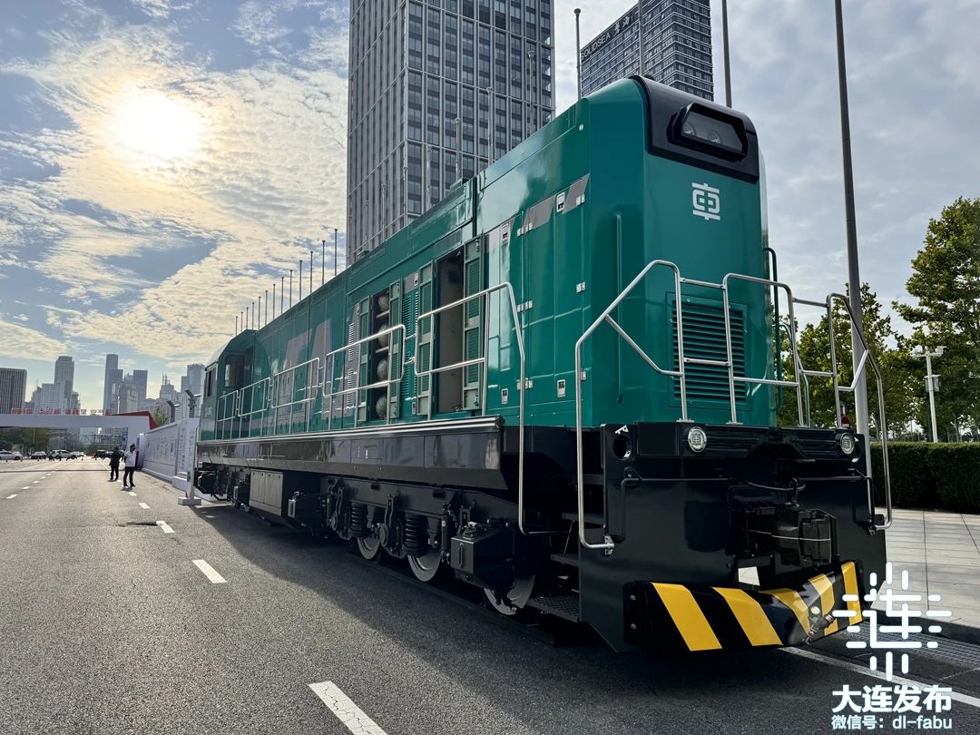 動(dòng)力電池,鋰電池,新能源機(jī)車