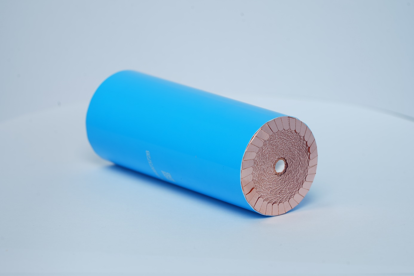 全極耳！超快充！大圓柱電池初創公司一期量產示范線投產在即