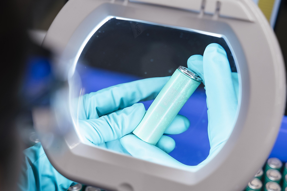 保時捷收購一圓柱鋰電池公司 前者一電池工廠已具備全面量產能力