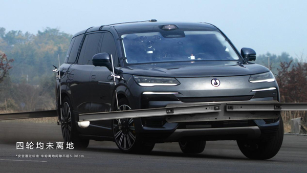 騰勢N9以180km/h魚鉤測試成績刷新世界紀(jì)錄 騰勢N9以180km/h魚鉤測試成績刷新世界紀(jì)錄