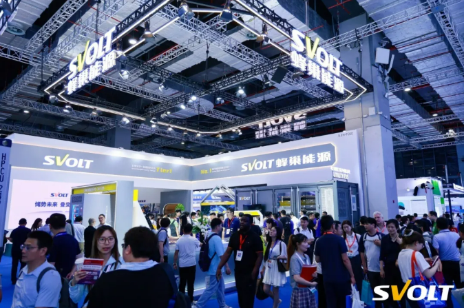 熱復合短刀備受青睞，蜂巢能源SNEC展再度斬獲2.1GWh儲能訂單！