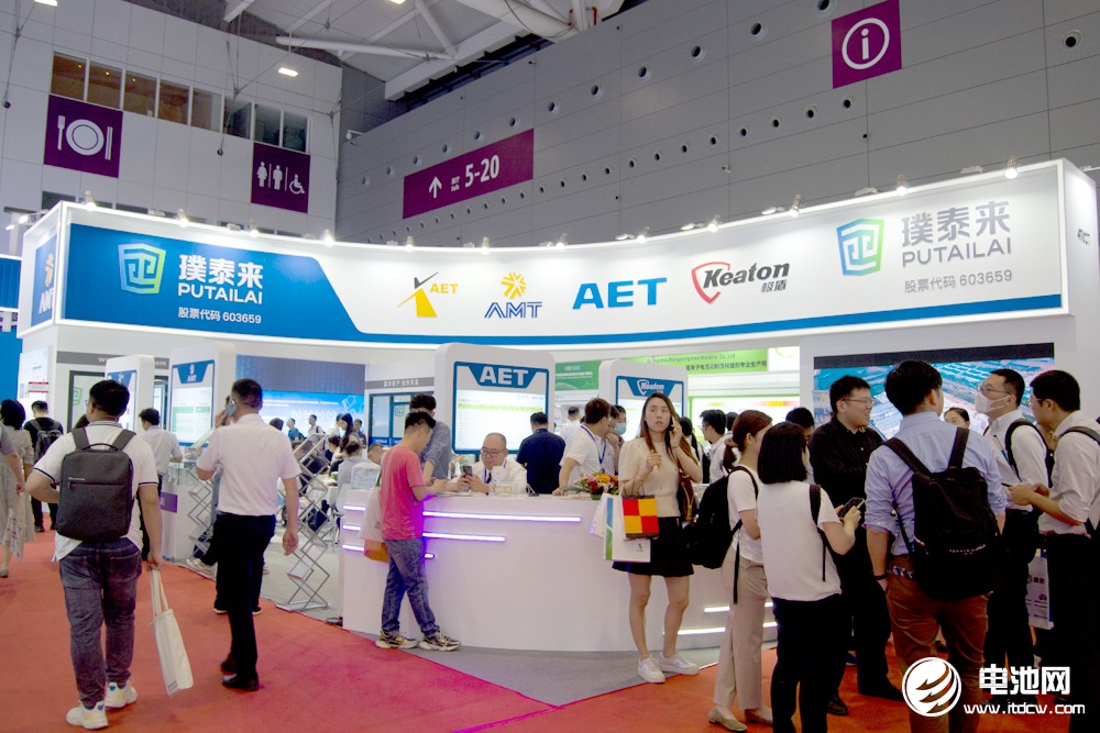 璞泰來(lái)：控股子公司嘉拓智能擬申請(qǐng)?jiān)谛氯鍜炫?></a></dt>

                <dd><a href="http://m.honglaili.com/news/focus/062514Z0R025.html" target="_blank">璞泰來(lái)：控股子公司嘉拓智能擬申請(qǐng)?jiān)谛氯鍜?/a></dd>



              </dl>




            </div>

            <!-- /bd -->

          </div>



          <div   id="apmr7ri"   class="s-ad" style="">
            <!--<div   id="raatens"   class="adico">-->

          </div><!-- 廣告位：電池網(wǎng)文章頁(yè)面4 -->

          <!--<script type="text/javascript">BAIDU_CLB_fillSlot("533185");</script></div>		-->

          <!--

<div   id="z2civey"   class="s-ad" style="">

<script type="text/javascript">BAIDU_CLB_fillSlot("532569");</script></div>

-->



          <div   id="0sysoy5"   class="essence-mod mod-side mar-b-30">

            <div   id="t8ucmsc"   class="tabtitle">

              <ul id="test11_li_now_">

                <li id="swpkfvq"    class="now"><a>日閱讀榜</a></li>

                <li><a>周閱讀榜</a></li>

                <li><a>月閱讀榜</a></li>

              </ul>

            </div>

            <div   id="lpcbuhq"   class="list13">

              <div   class="akayq8k"   id="test11_1" class="tablist block">



                <div   id="khalnnu"   class="mod-tab-panel current">

                  <ul class="ep-dotlist ep-list-rank">

                    <li><span id="kuo7kcq"    class="num">1</span><span id="lfcmbin"    class="count">(06-24)</span><a href=